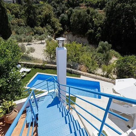 Anna's In Mesi Village * Agia Triada