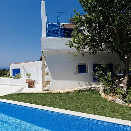 Anna's In Mesi Village