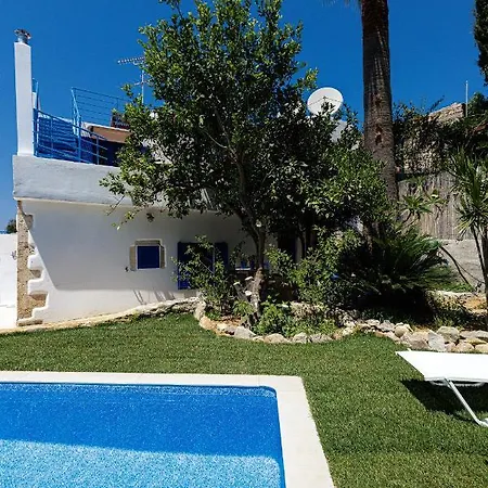Anna's In Mesi Village * Agia Triada